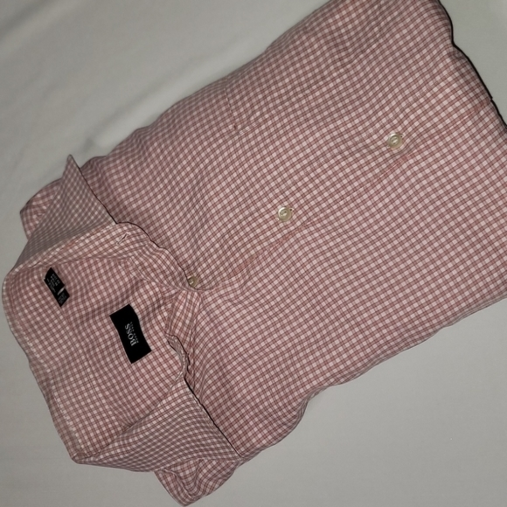 Hugo Boss Red/White Checkered LS BD Men's  16.5/34/35 Gently Used Good Condition